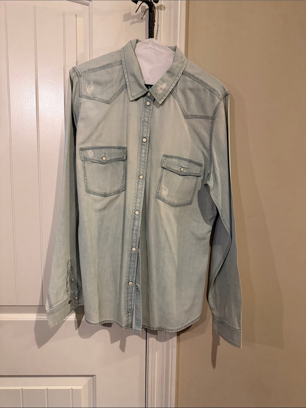 American Eagle Outfitters Light Wash Denim Button-Down Shirt